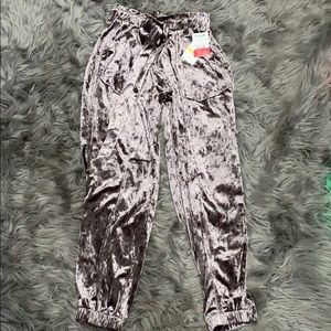 *NWT* Soft ,Suede Joggers
